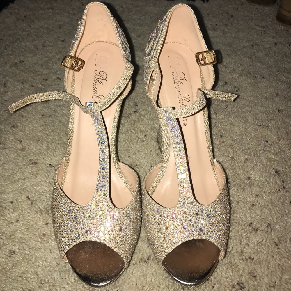 De Blossom rhinestone wedge